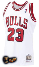 NBA CHICAGO BULLS - MICHAEL JORDAN RETRO 1997/98 JERSEY