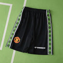 MANCHESTER UNITED BLACK III 98/99 KIDS KIT (RETRO)