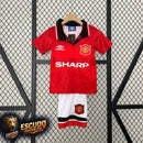 MANCHESTER UNITED I 94/96 KIDS KIT (RETRO)