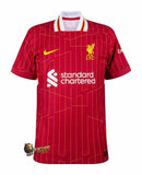 Liverpool - 2024-25 - Liverpool - Fútbol - Premier League - Champions League - Red - White - Yellow - Nike - Diseño - Temporada - Jersey home - Club - Estadio - Jugadores - Moda - Estilo - Comprar - Jerseys de fútbol - Venta - Última colección - Moda deportiva