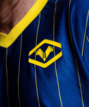Hellas Verona - 2024-25 - Hellas Verona - Fútbol - Serie A - Blue - Yellow - Joma - Diseño - Temporada - Jersey home - Club - Estadio - Jugadores - Moda - Estilo - Comprar - Jerseys de fútbol - Venta - Última colección - Moda deportiva