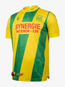 Nantes - 2024-2025 - Nantes - Fútbol - Ligue 1 - Copa de France - Macron - Diseño - Temporada - Jersey home - Club - Estadio - Jugadores - Moda - Estilo - Comprar - Jerseys de fútbol - Venta - Última colección - Moda deportiva - Yellow - Green - Clásico -