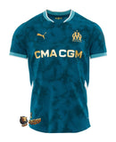 Olympique de Marseille - 2024-2025 - Marseille - Fútbol - Ligue 1 - Copa de France - Champions League - Puma - Diseño - Temporada - Jersey suplente - Club - Estadio - Jugadores - Moda - Estilo - Comprar - Jerseys de fútbol - Venta - Última colección - Moda deportiva - Blue - White - Camuflado -