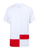 Croatia - 2024/2025 - Jersey Croatia - Uniform home Croatia - Nike Croatia - Diseño clásico - Red and white - Cuadros - Euro - Nations League - Qualifiers World Cup - Gola redonda - Escudo ajedrezado de Croatia - Swoosh de Nike - Pants white - Socks rojos - Tecnologías innovadoras - Confort - Rendimiento - Identidad - Historia.