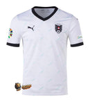 Austria - 2024/2025 - Jersey Austria - Uniform alternate Austria - Puma Austria - Diseño moderno - White - Naturaleza austriaca - Euro - Nations League - Qualifiers World Cup - Líneas diagonales - Blue sky blue - Aventura - Gola V - Black - Escudo de la Federación de Austria - Pants black - Socks blancos - Cultura austriaca - Identidad - Tecnologías innovadoras - Confort - Rendimiento.