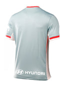 Atlético de Madrid 2024/2025 - Jersey alternate Atlético de Madrid - Nike Atlético de Madrid - Liga Santander - Copa Del Rey - Champions League - Diseño moderno - Inspiración in la ciudad - Blue - Red - White - Gola redonda - Escudo del Atlético de Madrid - Logo de Nike - Historia del club - Conexión with la ciudad - Tecnologías innovadoras - Confort - Rendimiento.
