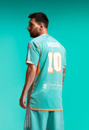 Inter Miami - New jersey - Messi modelo - Lanzamiento - Fútbol internacional - Prestigio - Club - Expectativa - Aficionados - Estrella - Visibilidad - Impacto.