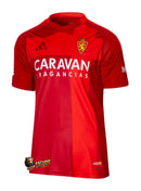 Real Zaragoza 2024/2025 - Jersey away Real Zaragoza - Adidas - Red - Dos tonos - Emblema Adidas - 3 rayas - Jersey "tomate" - Historia del club - Temporada - Fútbol - Estilo - Equipamiento deportivo.
