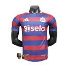 Newcastle-Camiseta-II-24-25-Hombre-Jugador-Fútbol-Equipación-Uniforme-Temporada-Clásico-Deportivo-Calidad-Estilo