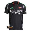 camiseta-ArsenalFC2024-25-uniformedevisitante-Adidas-PremierLeague-ChampionsLeague-negro-detallesenrojo-homenajeajugadoreshistoricos-temporada2024-25-disenoexclusivo-futboling